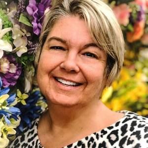 Meet your Posher, Suzanne